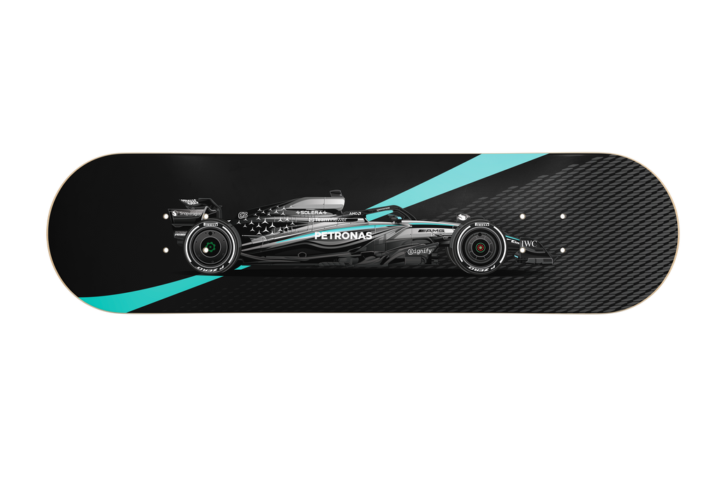 Formula 1 - George Russel Mercedes W16